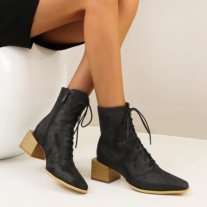 

2020 Fall/Winter Female Platform Boots Leather Ankle Boots Womens Square Heel Martin Boots Lace-up Cowboy Boots Black Fall Shoes