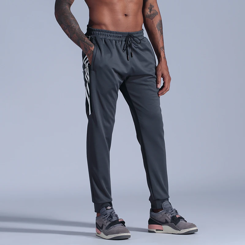 

Sportswear & Accessories