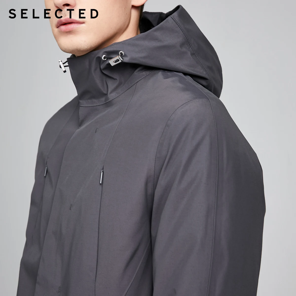 Парка мужская средней длины с капюшоном на утином пуху S | 419412561 Мужская одежда