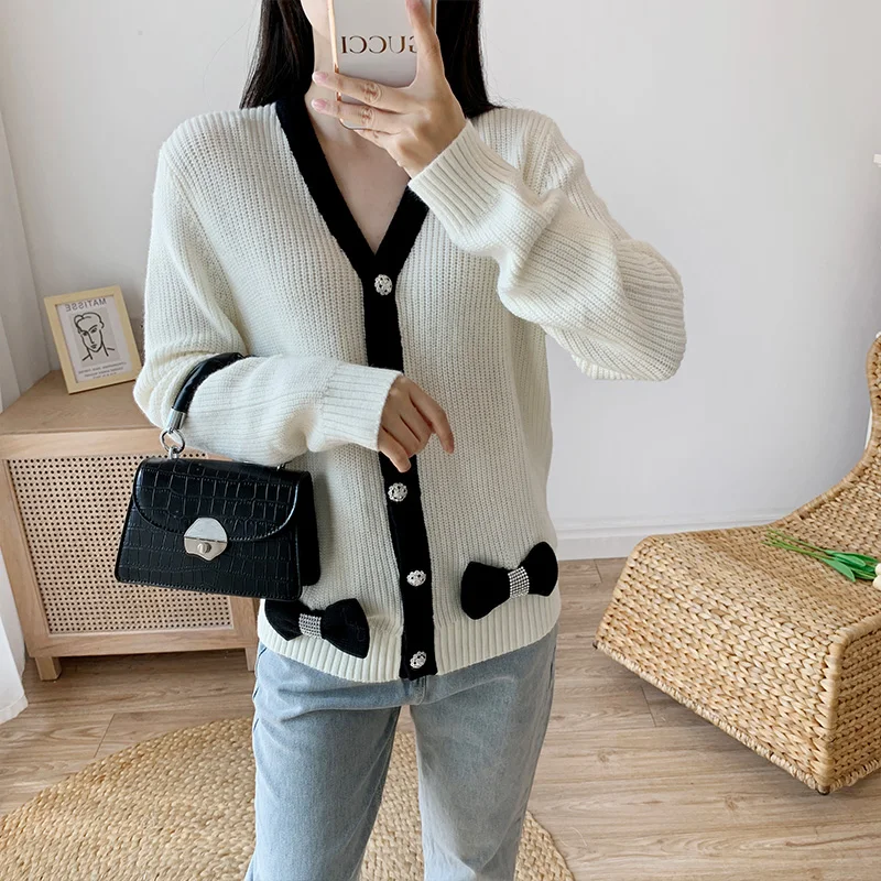 

Super fairy junior sweater bow girl V-neck drill button knit cardigan loose and lazy wind wool coat