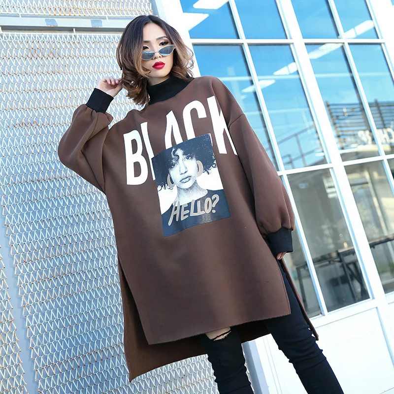 

Hoodies & Sweatshirts