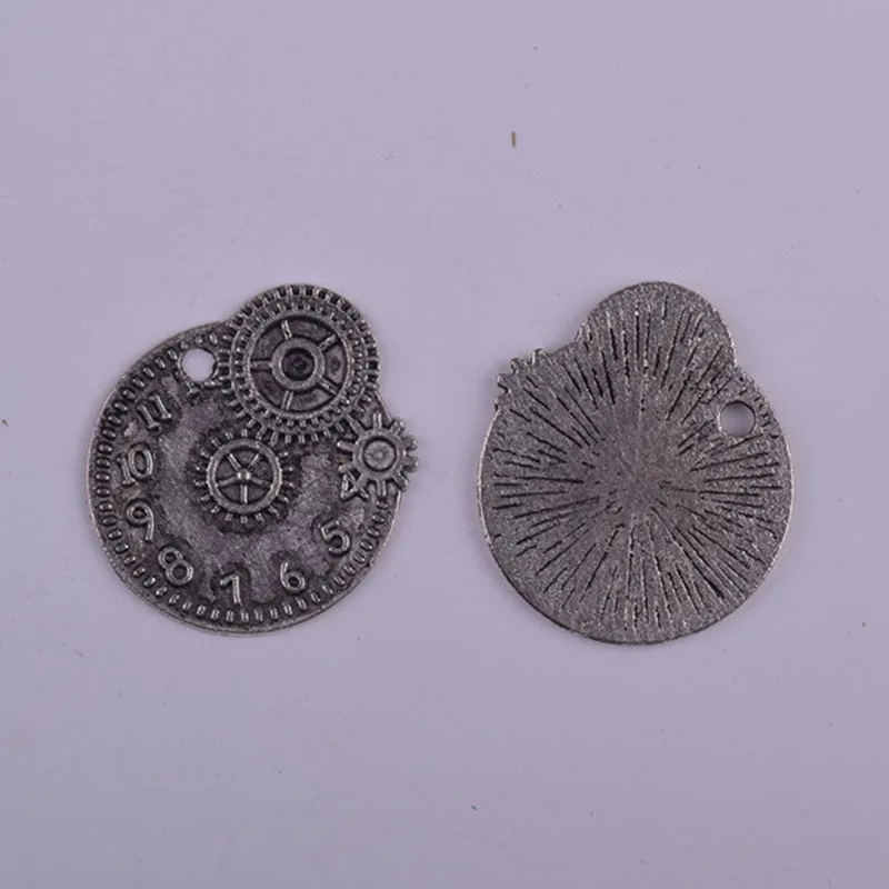 

Wholesale Mechanical Watches Pendant Retro Tone Leather Chain Style Necklace Pendant Alloy Jewelry Accessories 50pcs/lot: