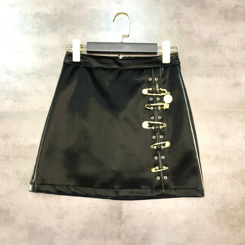 Neploe Autumn Winter New Metal Brooch Design A Line Skrit Solid High Waist Hip Jupe Femme Outwear Temperament Faldas 47598 - Цвет: black