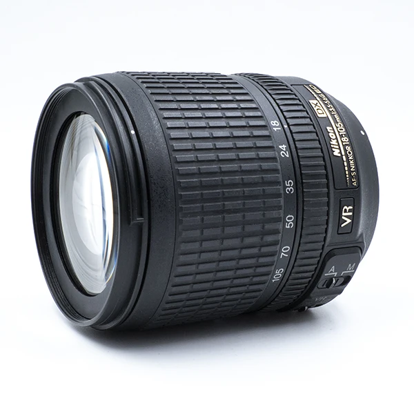 Зум-объектив Nikon AF-S DX NIKKOR 18-105 мм f/3 5-5 6G ED с функцией подавления вибрации и