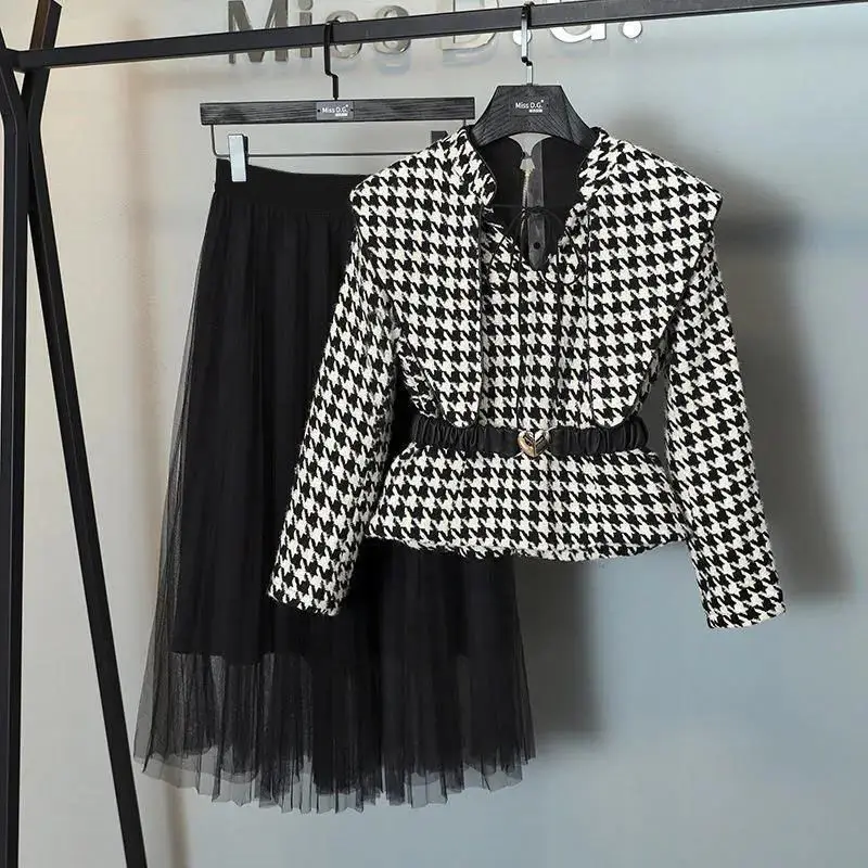

Женский осенний костюм, облегающее пальто с поясом и сетчатая юбка, костюм из двух предметов, новинка 2021 года