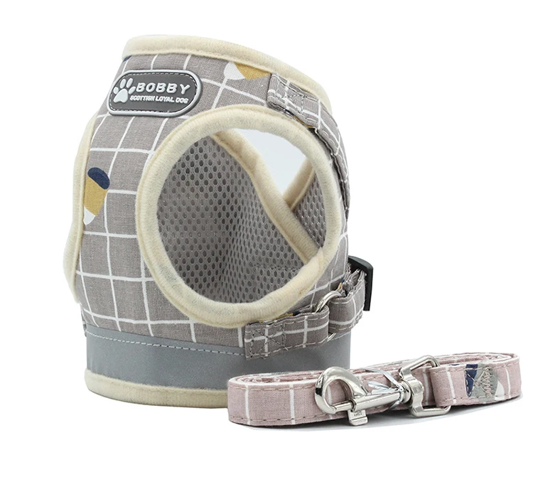 

Autumn Plaid Adjustable Breathable Dog harness Vest Dog Harness and Leash Set for Small and Medium sized Dogs