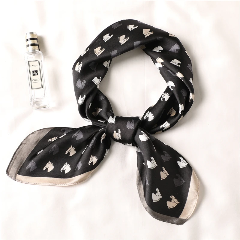 Квадратный женский шелковый шарф платок на шею для волос шарфы с принтом лошади