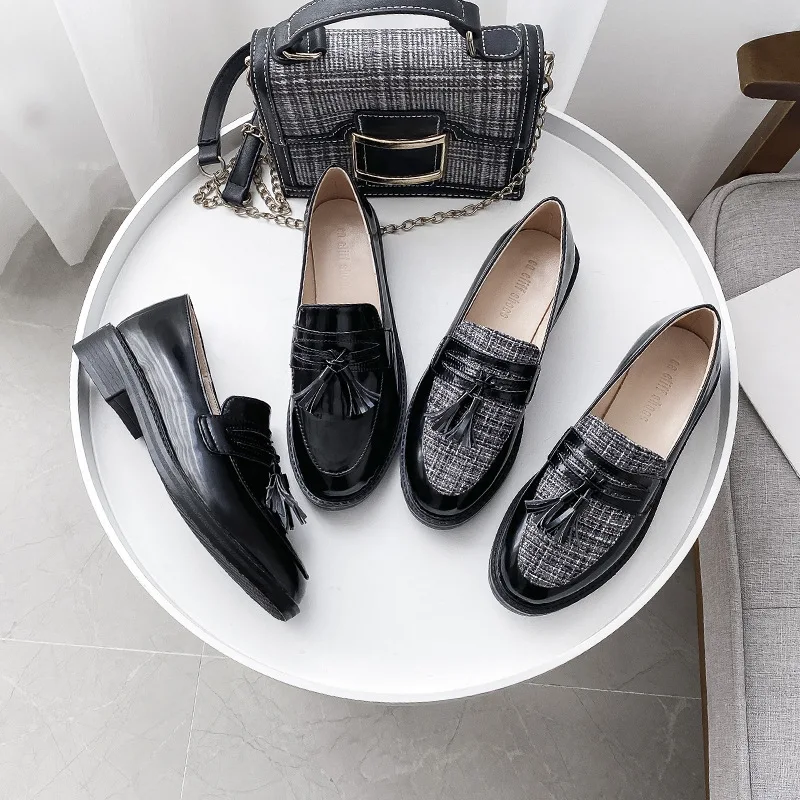 Маленькие кожаные туфли с двойной бахромой женские броги в британском стиле