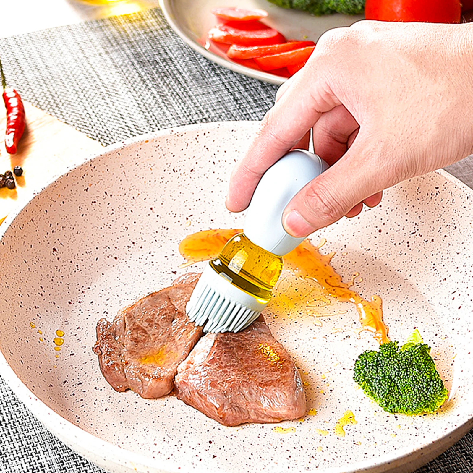 2 в 1 силиконовый дозатор для масла |