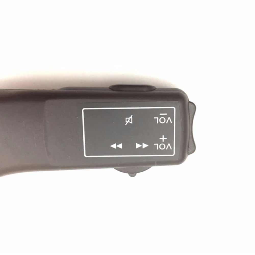 

1x Remote Control Black Universal Car Steering Wheel Button Navigation