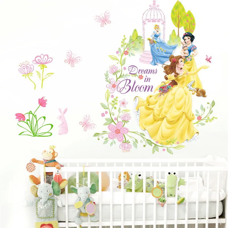 Красивые белоснежные наклейки на стену в стиле Белоснежки с изображением