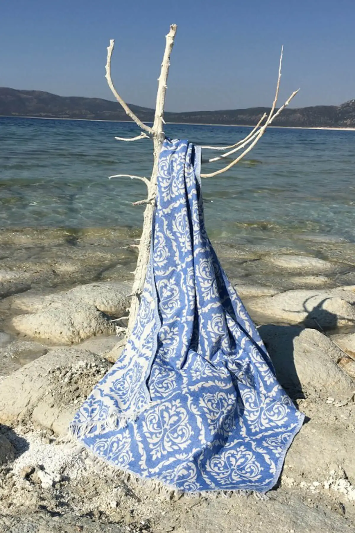 

Beach Towel Blue Baroque Loincloth Soft Textured Water Absorbing Quick Dry