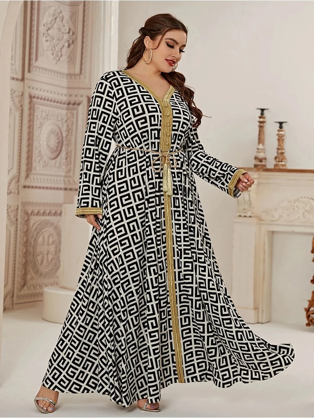 

Plus Size Ethnic Maxi Dress Abaya for Women Gold Ribbon Patchwork V Neck Long Sleeve Modest Muslim Robe African Arabic Clothes
