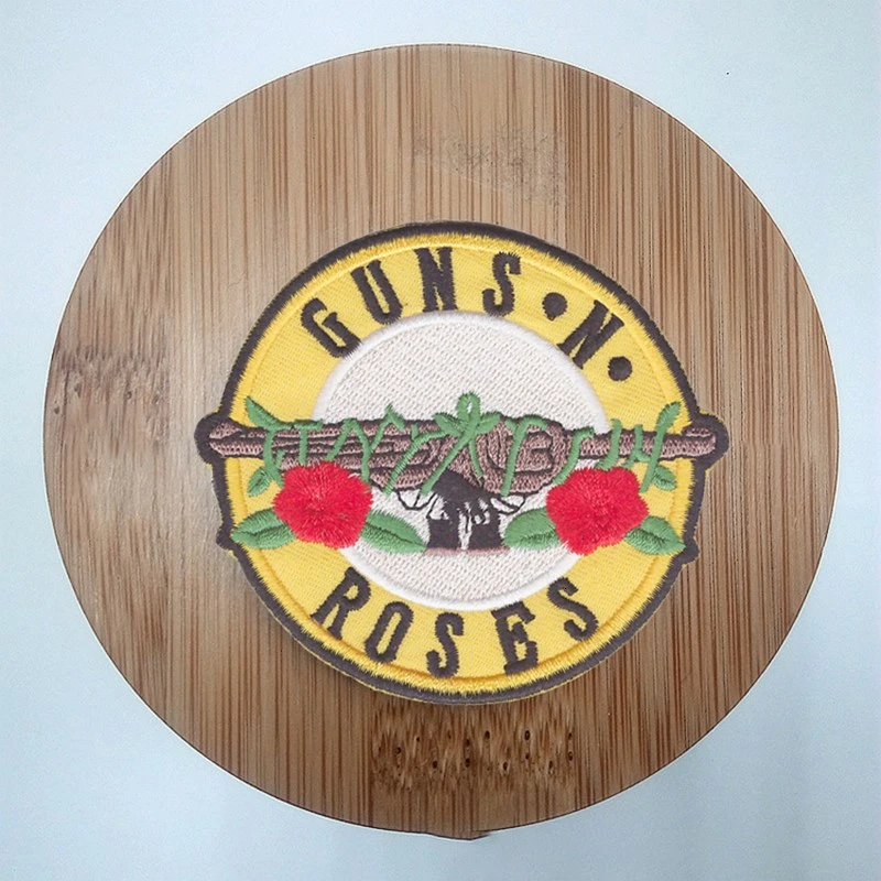 Пистолеты Н Розы музыка железо на вышитой одежде патчи для одежды музыкальная