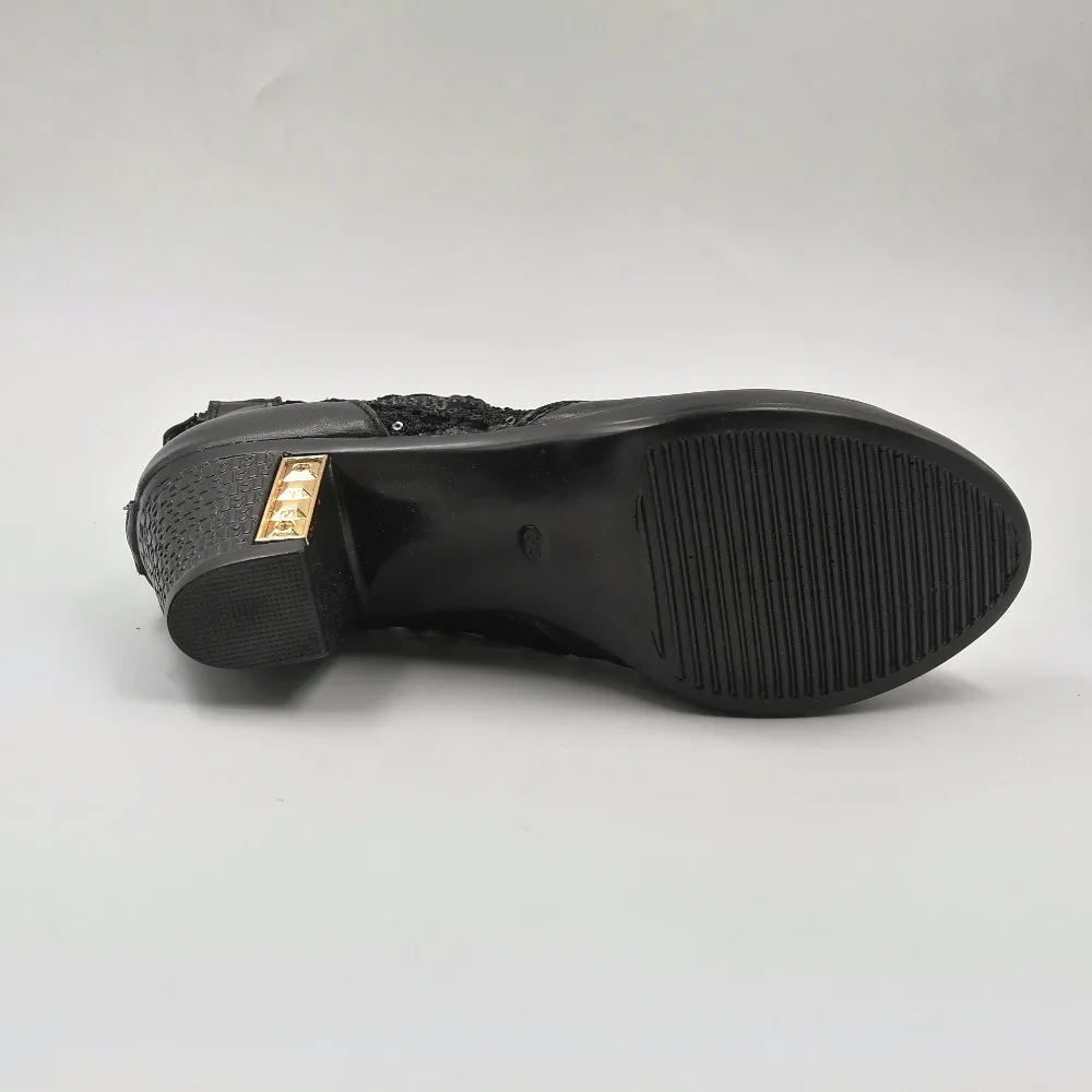 Женские демисезонные сетчатые ботинки из натуральной кожи с вырезами обувь на