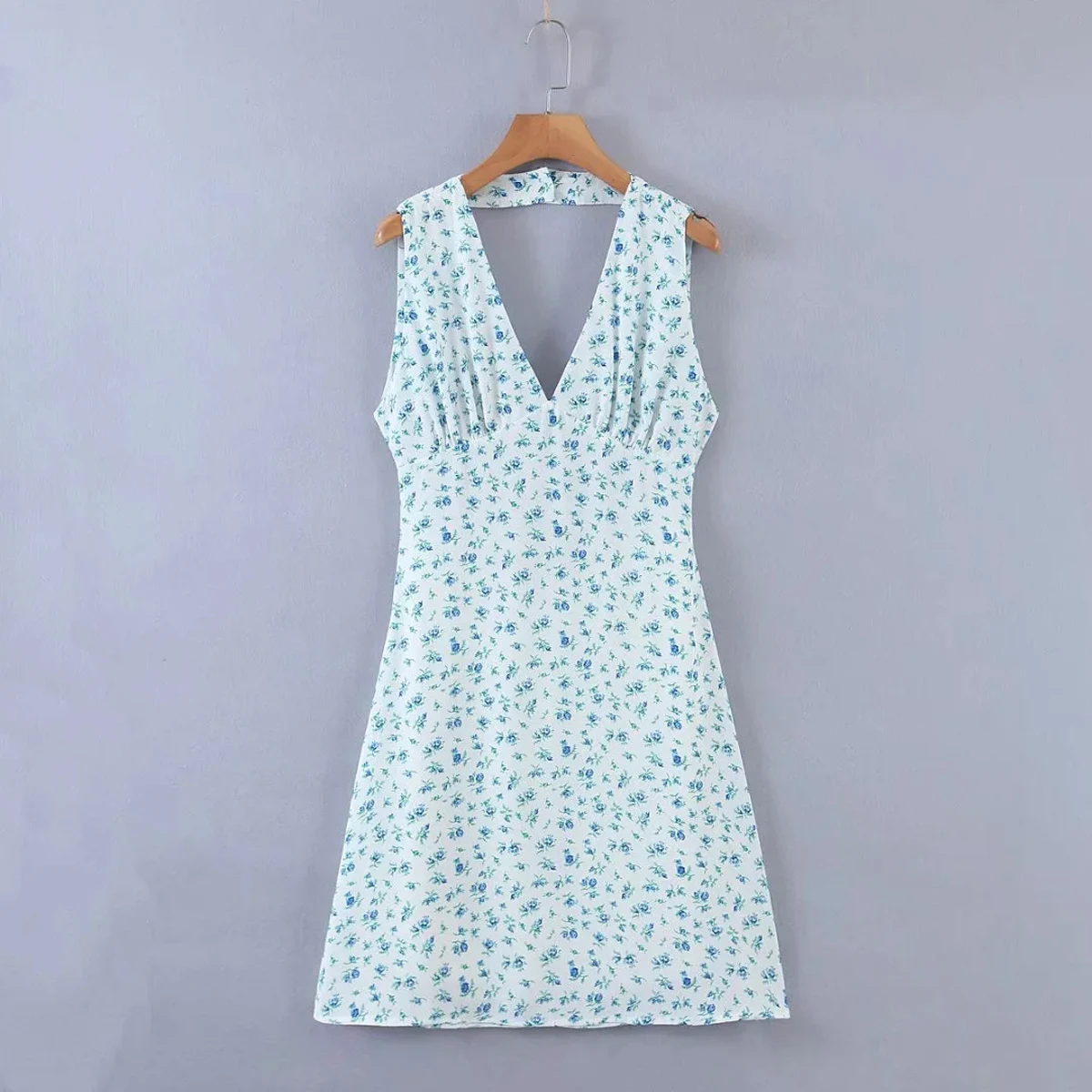 

Sexy Deep V Sleeveless Mini Floral Dresses DLQZ379