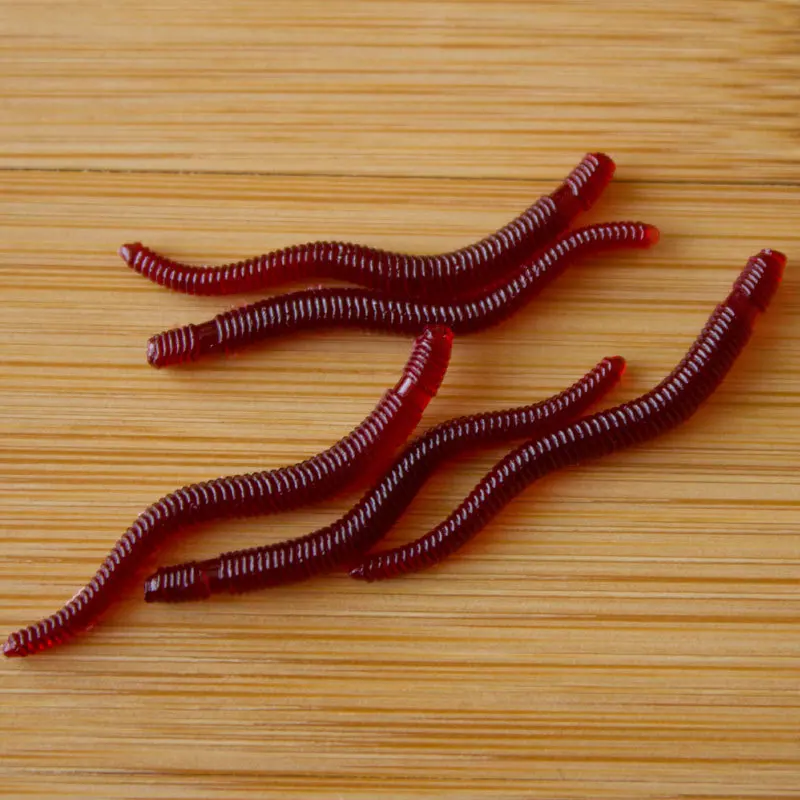 

Simulation Fishing Lure Worm Fake 50pcs Soft Bait, Red/Luminous Earthworm, 3.5CM