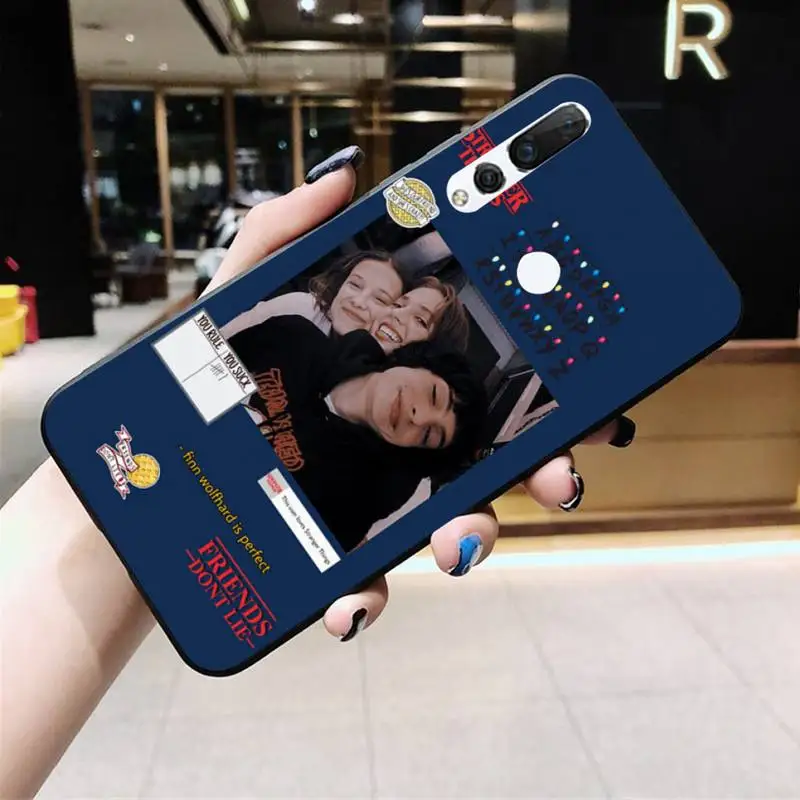 Жесткий чехол для телефона с изображением фильма очень странные дела Финна и