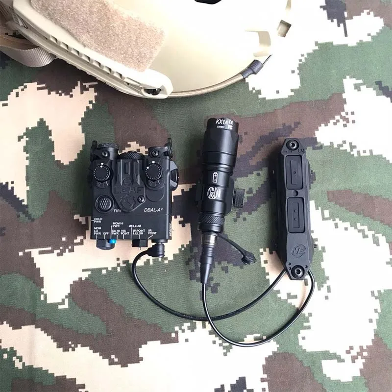 Тактическая вспышка для страйкбола DBAL A2 красный лазер и Светодиодная лампа M300A с