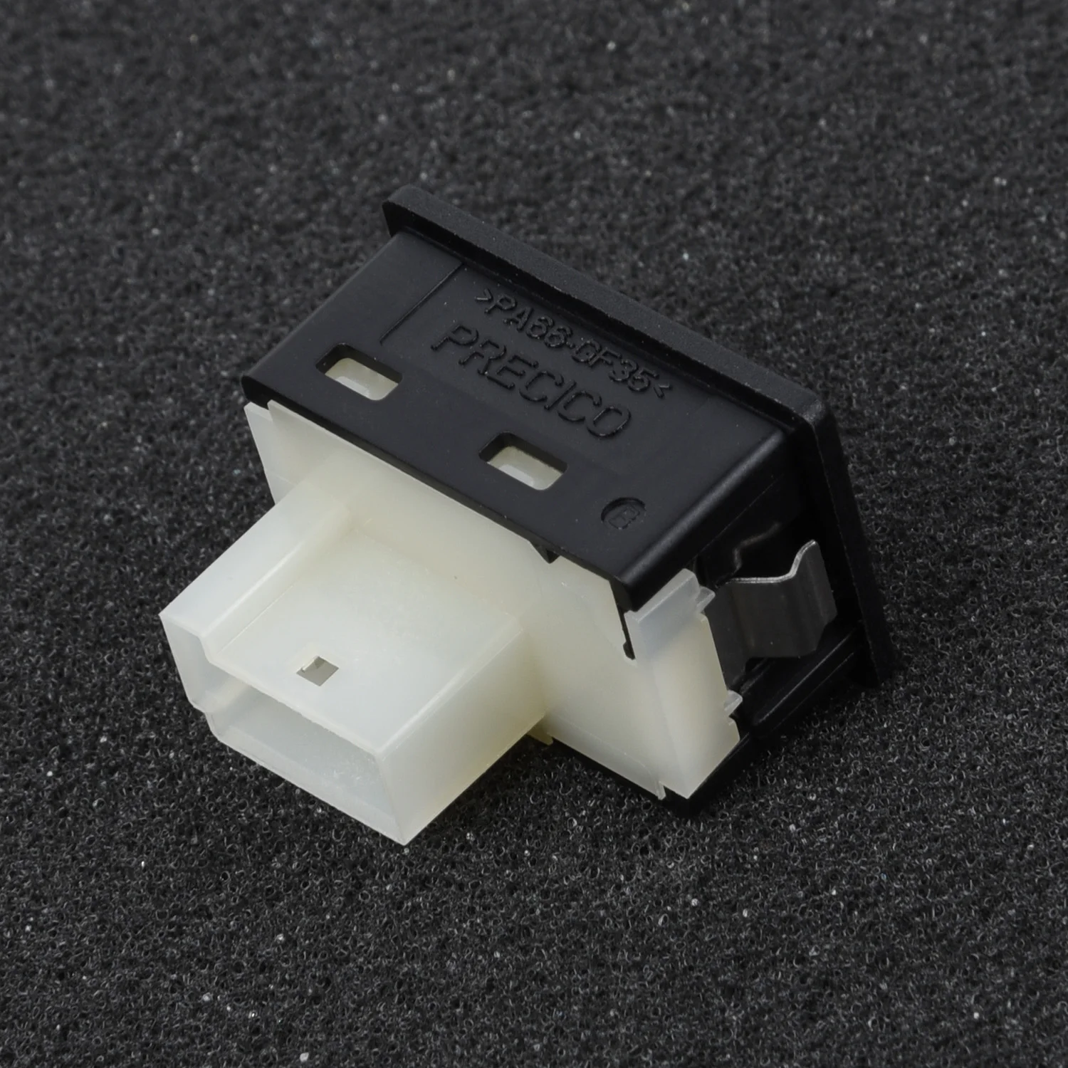Черная кнопка разблокировки багажника для BM-W F20 F30 F35 F10 F11 F18 E84 61319200316 Кнопка разблокировки багажника 1 шт