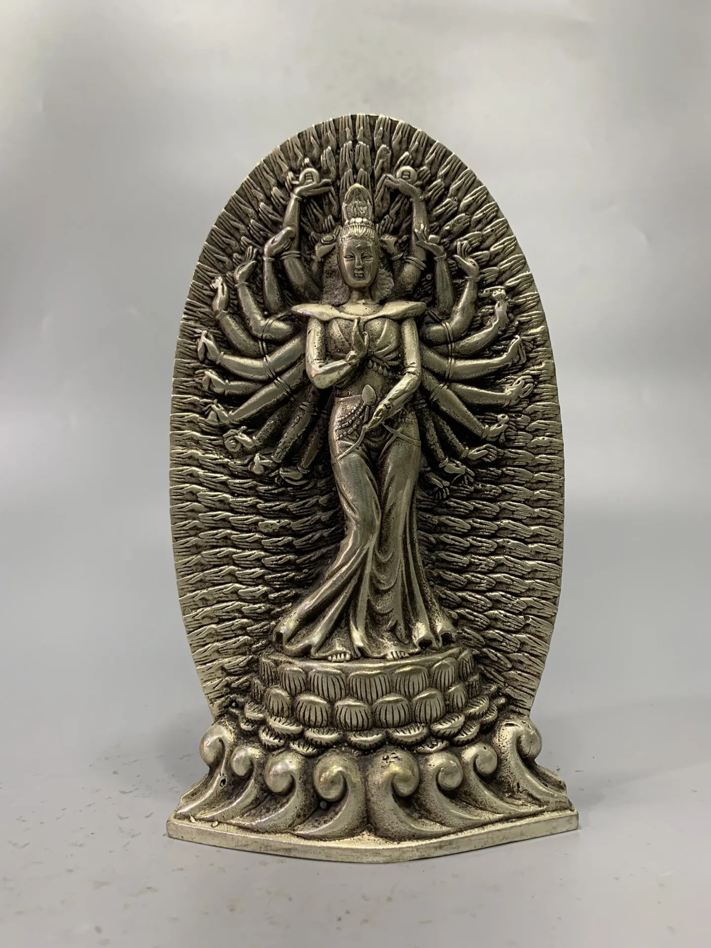 China Fine Workmanship Tibetan Silver White Copper Sculpture‘Thousand Handed Guanyin Buddha’Metal Crafts Home Decoration