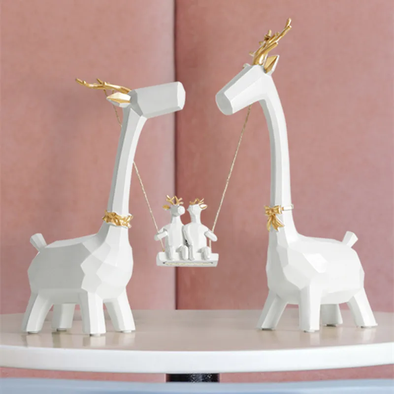 

3PCS/SET NORDIC LUCKY FAMILY DEER FIGURINE ANIMAL STATUE CREATIVE RESIN CRAFTS HOME DECORATION LIVING ROOM WEDDING GIFTS WR16