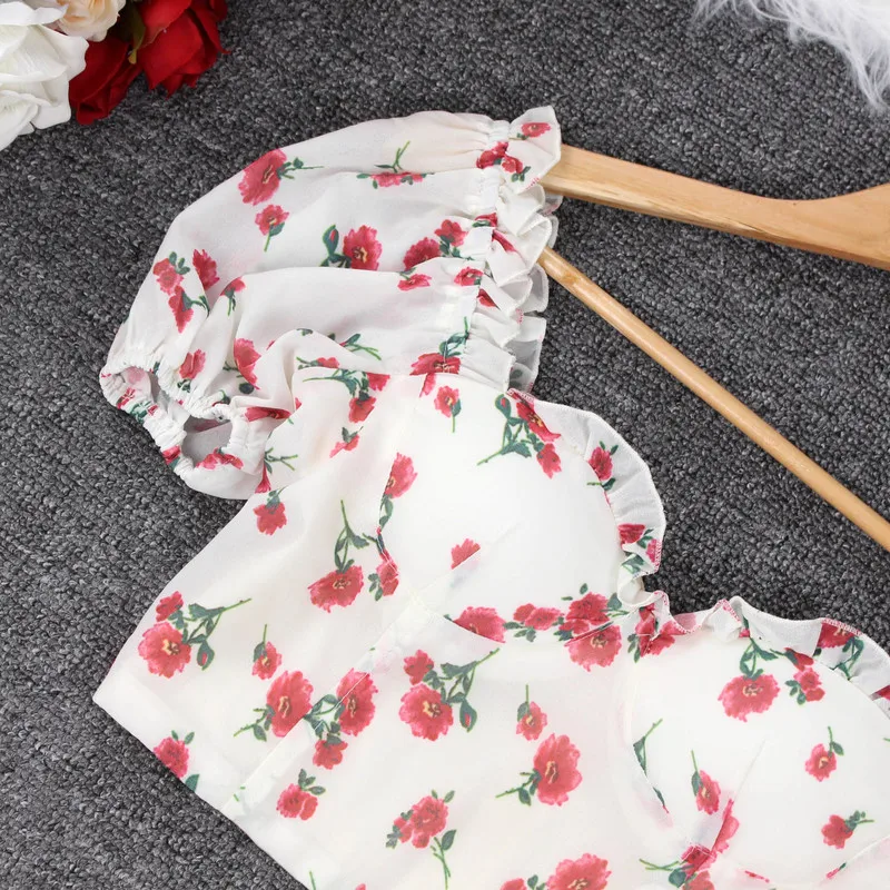 Женские блузки с квадратным вырезом коротким рукавом-фонариком и цветочным