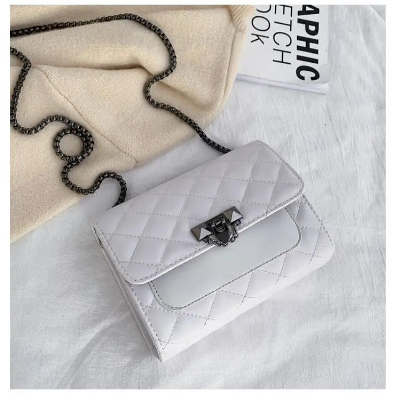 

Bag female leather rhombic chain bag casual fashion versatile One Shoulder Messenger female chain small square bag