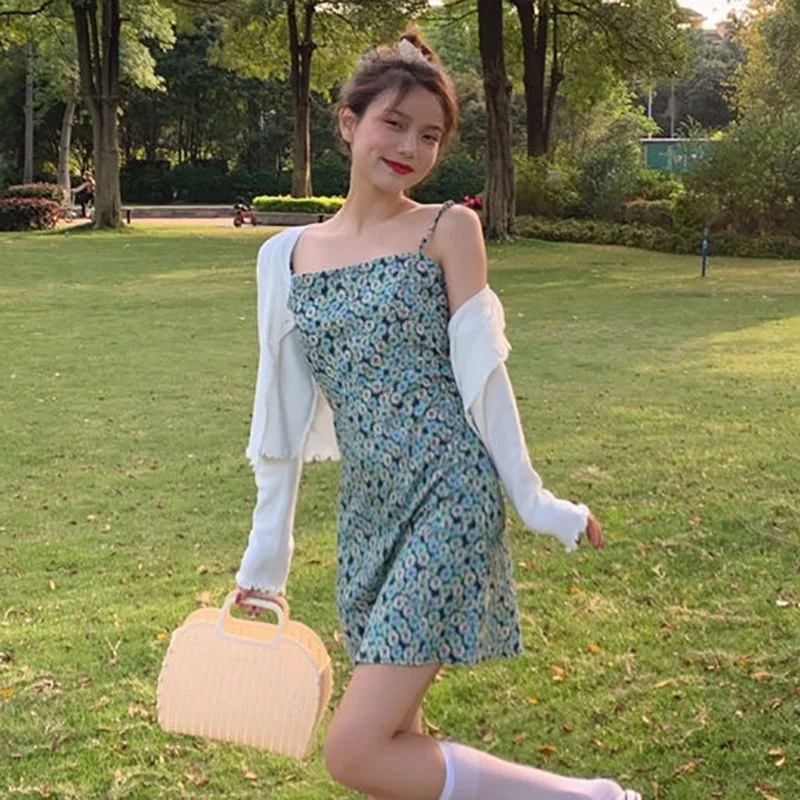 

Summer short knitted sunscreen shirt women's slim blouse with cardigan top women's thin shawl white small coat