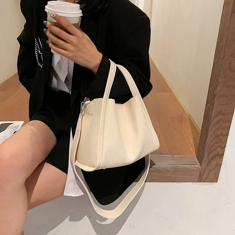 

ATLI New Women Shoulder Bags for Women 2021 Waterproof High Quality Solid Color Pu Leather Crossbody Large Capacity Travel Bags