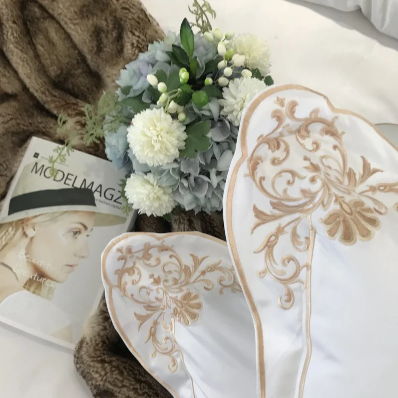 

White Premium European Style Satin Like Silk Cotton Bedding Set Gold Embroidery Duvet Cover Bed Linen Fitted Sheet Pillowcases