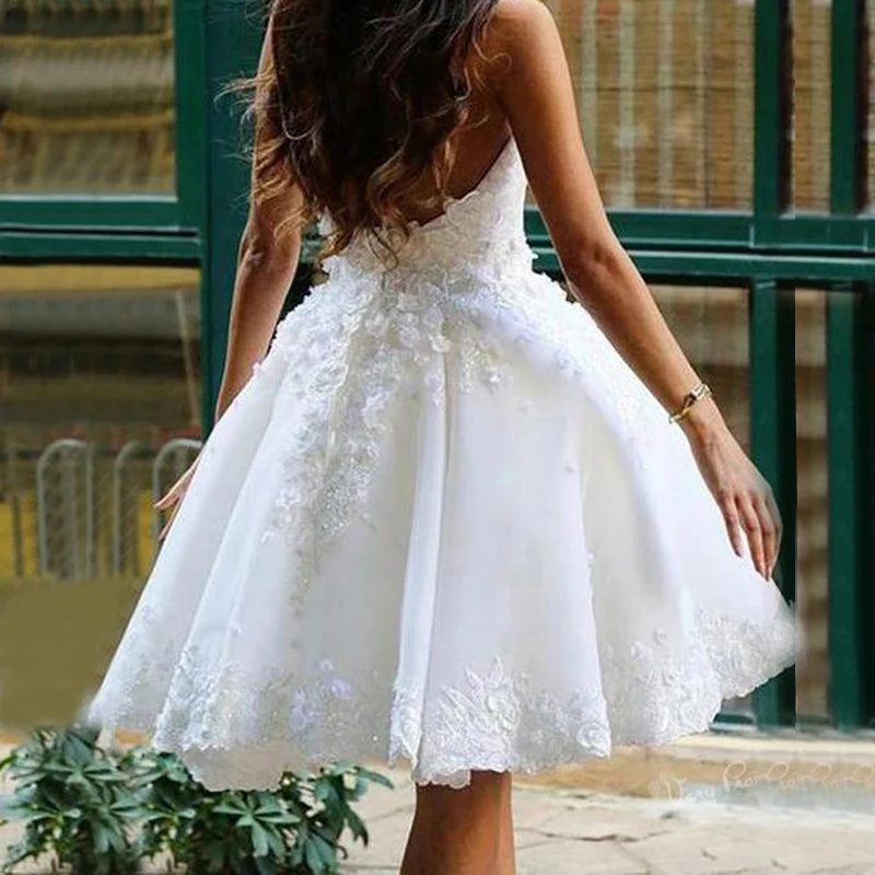 

Short Wedding Dress Plus Size Lace Appliques Backless vestidos de noiva 2021 Simple Wedding Gowns for Women