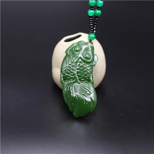 

Натуральный зеленый китайский нефритовый Золотой рыбка подвеска из бисера ожерелье очаровательное ювелирное изделие из нефрита резной ам...