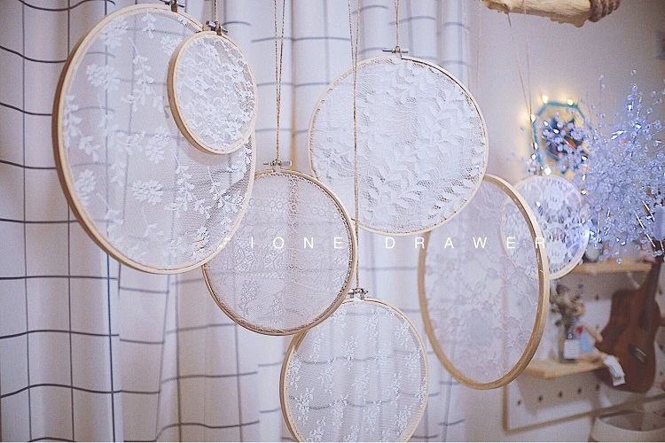 

Hand-made lace bamboo circle disc wedding background wall photo props