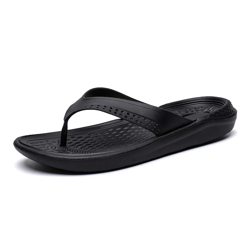 

Summer new slippers lightweight comfortable large size 40-48 House Slippers fashion Beach shoes men casual