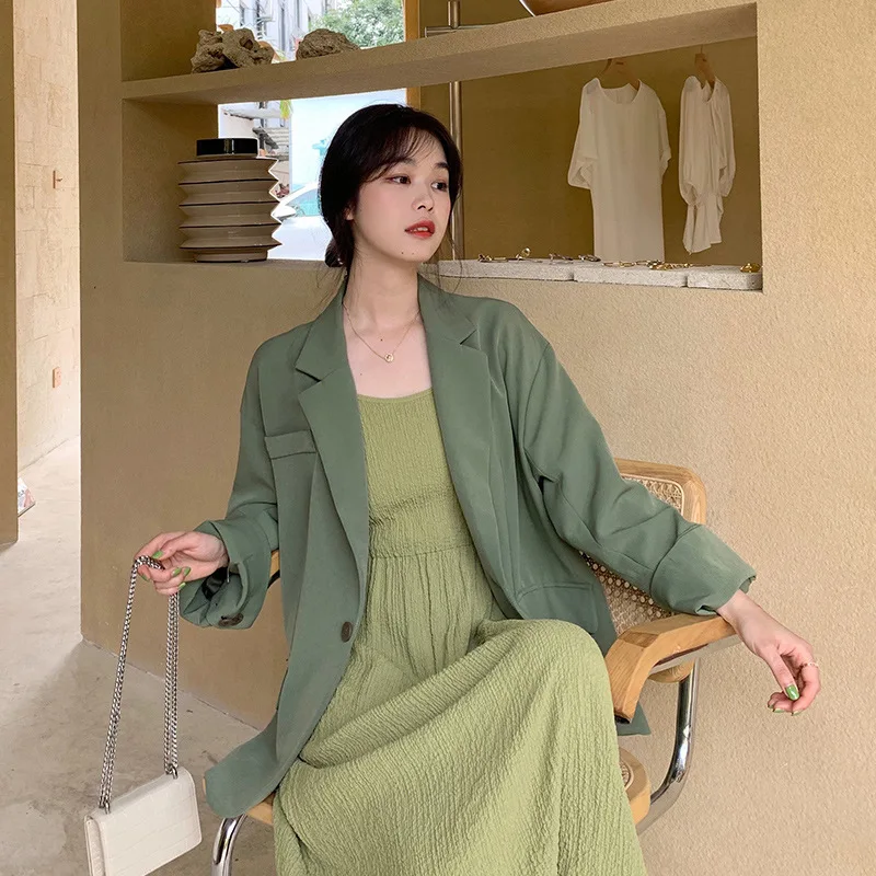 

2021 spring and autumn is very immortal, foreign style is thin, Hong Kong style suit female Korean style fashion age reduction