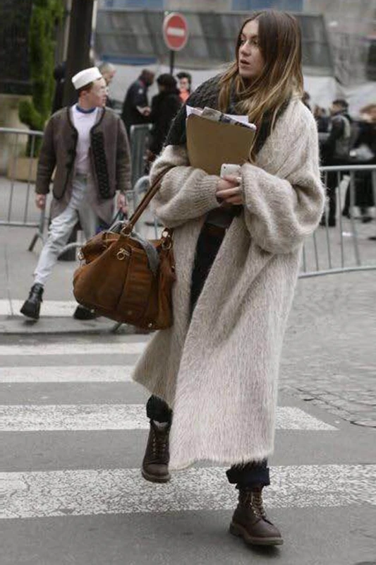 

High Quality Autumn Women Solid Loose Long Sweater Batwing Sleeve Knitted Cardigan Casual Long Sleeve Plus Size Sweater