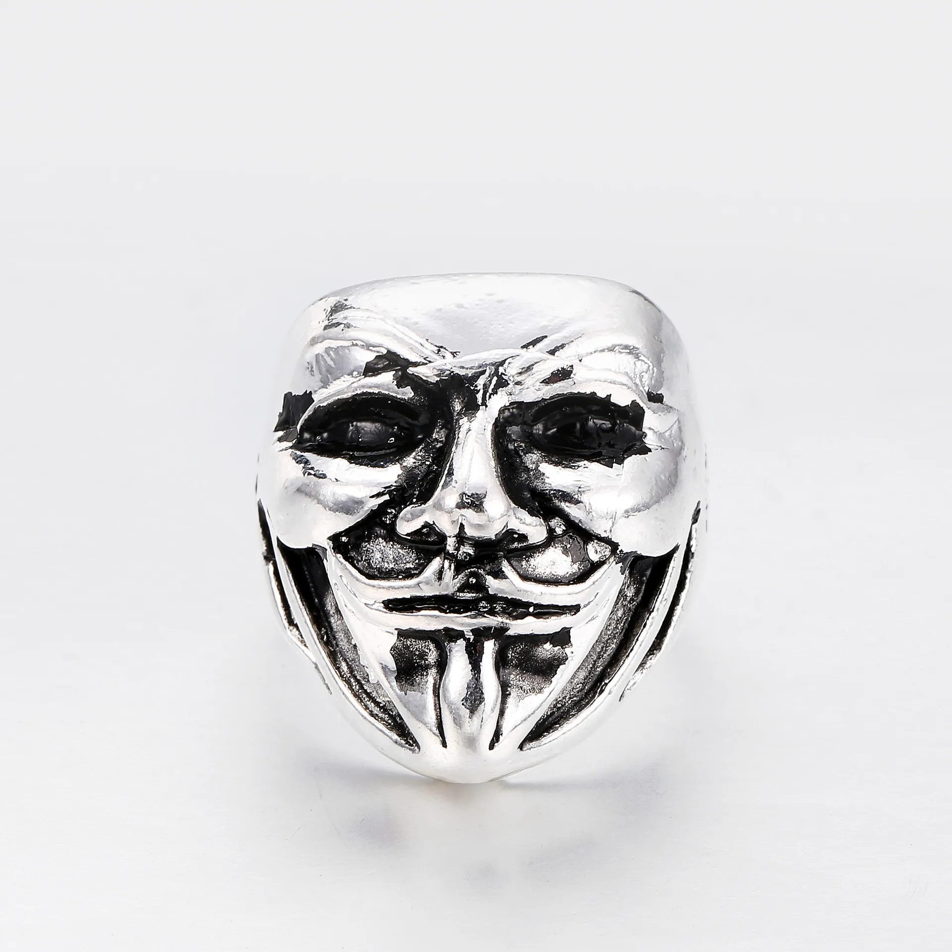 

Halloween Men’s V Vendetta Ring Personality Retro Clown Mask Ring Women Men’s Gothpunk Hip Hop Personality Luxury Jewelry