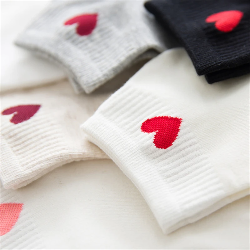 Fashion Korean Japanese Harajuku Cute Cotton Socks Women Solid Color Love Heart Short Sock For Ladies Funny Girl Ankle Sock New