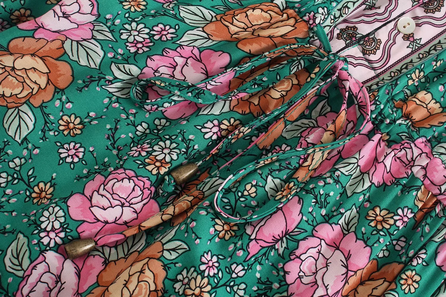 

2021 Summer Bohemia V neck Flower Print Dress BOHO Woman Lacing up Ruched Elastic Waist Maxi Long Holiday Dresses Beach