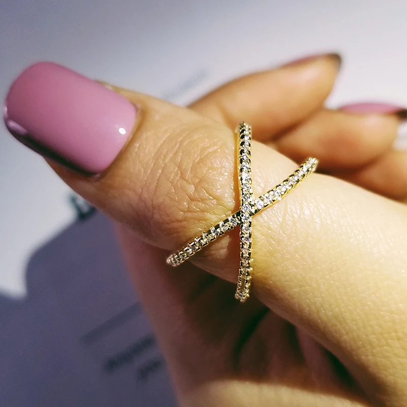 

rose gold color black zircon adjustable open twist fashion rings for women love party female bijoux anel jewelry R4697