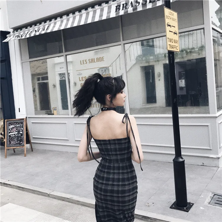 Женское вечернее платье Ruibbit черное клетчатое в готическом стиле с глубоким v