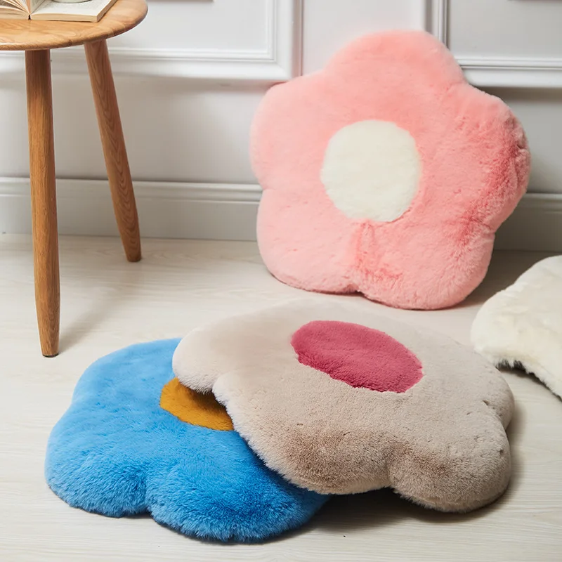 Милая мягкая меховая плюшевая подушка в форме яйца и цветка теплая на сиденье