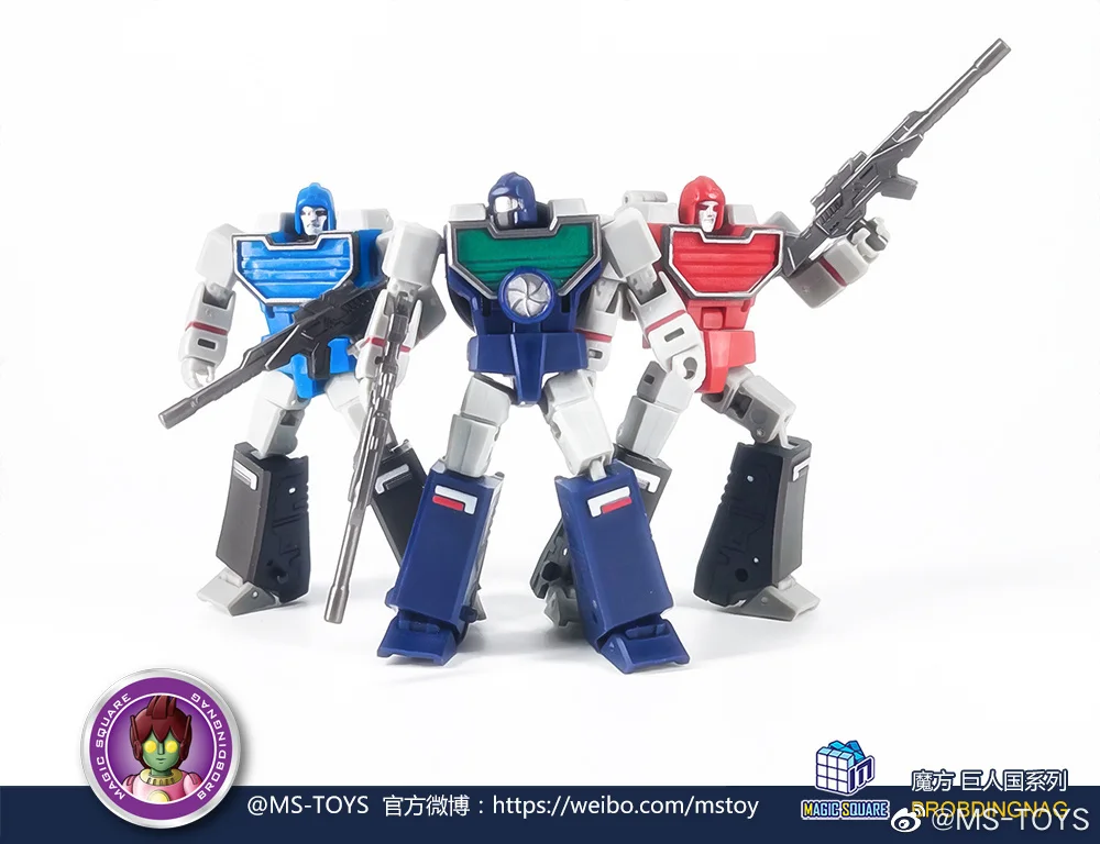 

INSTOCKAction Figure Robot Magic Square MS-B29D Video Team Reflector Diaclone Toy Color Version Robot Toys Gift Model Kid PVC