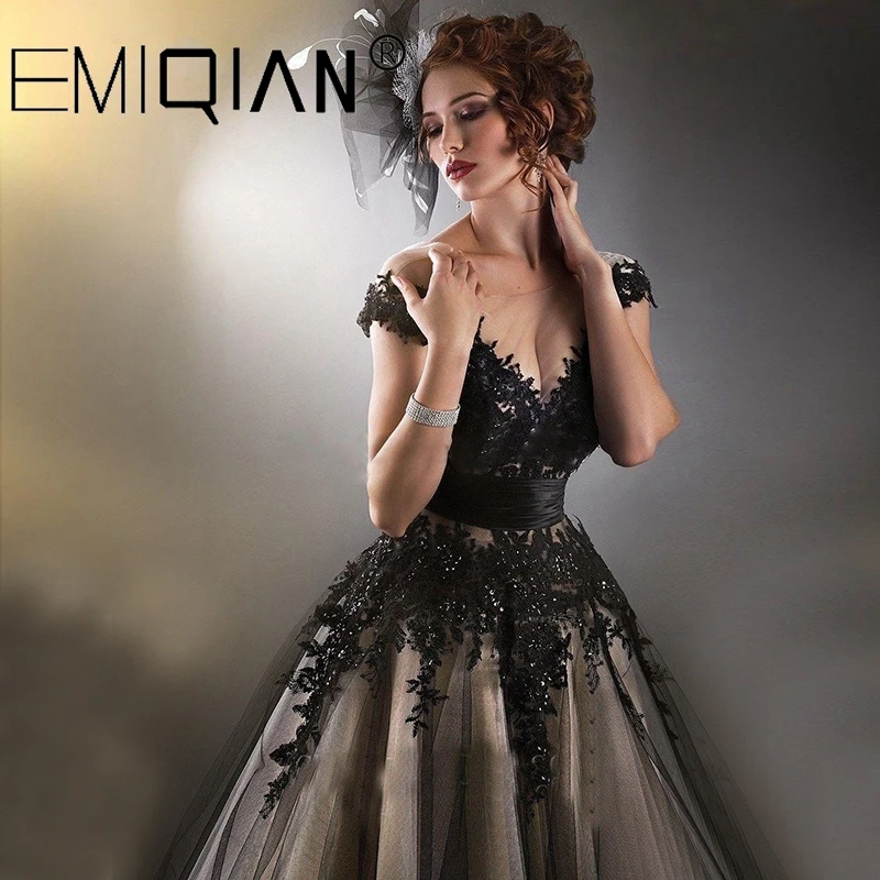 Women's Plus Size Black Lace Short Cocktail Dress - Party, Graduation, Prom, Semi-Formal image 6