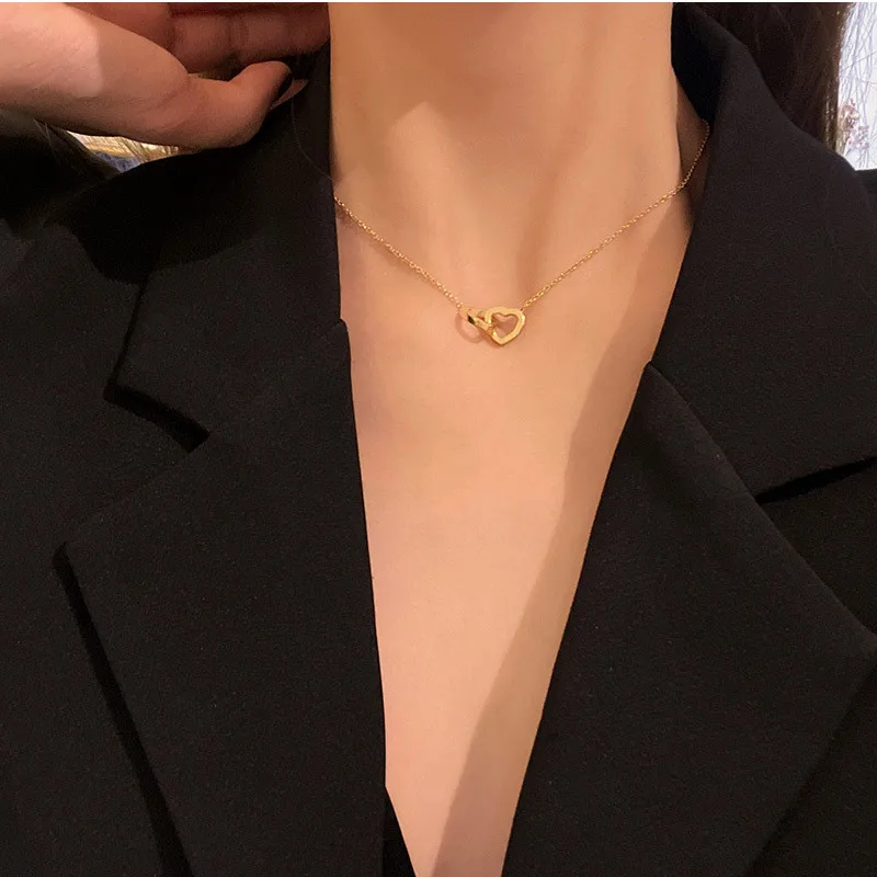

Fashion Heart to heart Titanium steel necklaces Elegant Gold Chain Necklace for women Simple statement necklace couples jewelry