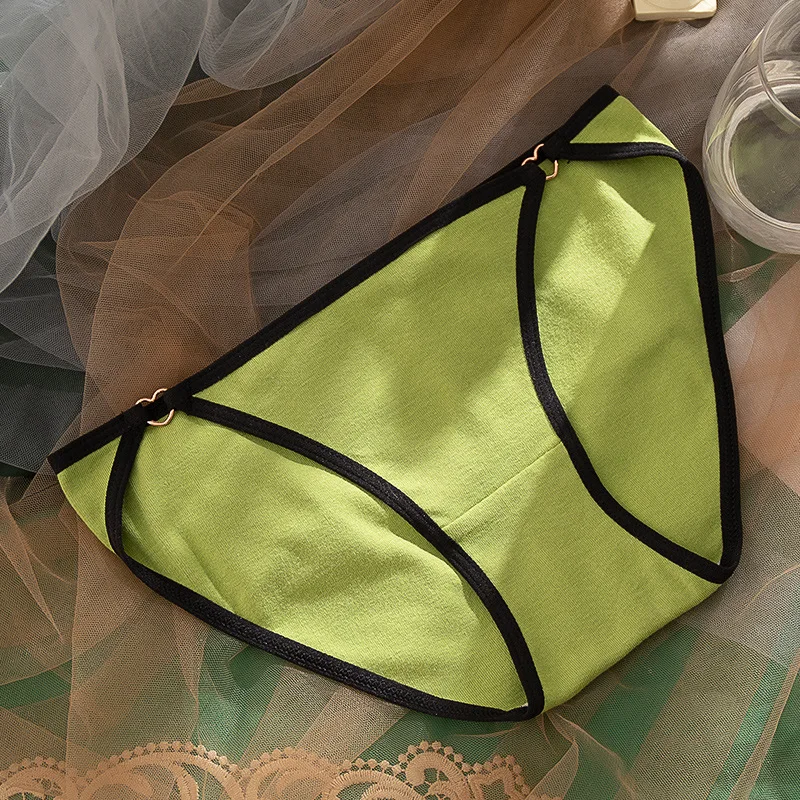 

Women's panties Japanese hollowed out hit color low waist sexy briefs breathable cotton comfortable oversized women's underwear