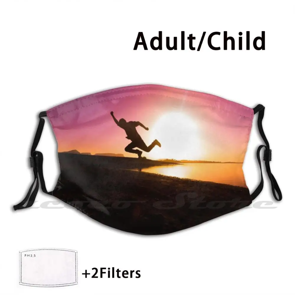 

Silhouette Washable Trending Customized Pm2.5 Filter Mask Sunrise Morning Sunset Evening Jump Silhouette Stone Earthroad Earth