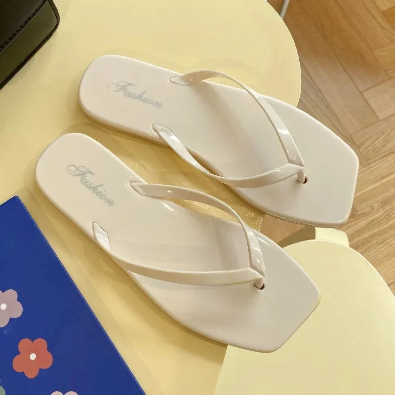 

Women Shoes Slippers Fashion Designer Beach Flip Flops Ladies Summer Flat Thong Sandals Shower Slides