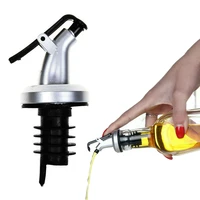 1pc oil bottle stopper abs lock plug seal leak proof food grade plastic nozzle sprayer liquor dispenser wine pourers bar tools